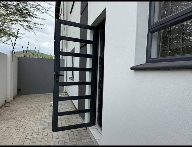 2 BEDROOM APARTMENT FOR SALE IN CASHAN